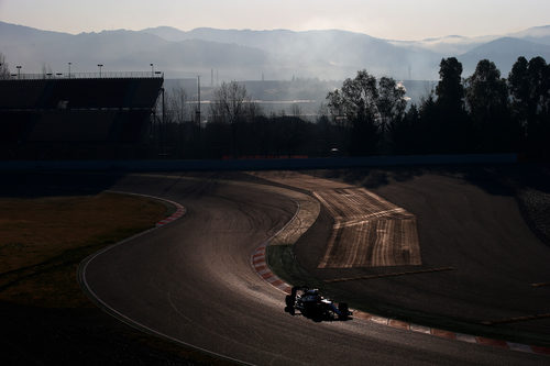 Se acaba el primer día de pruebas para Jenson Button