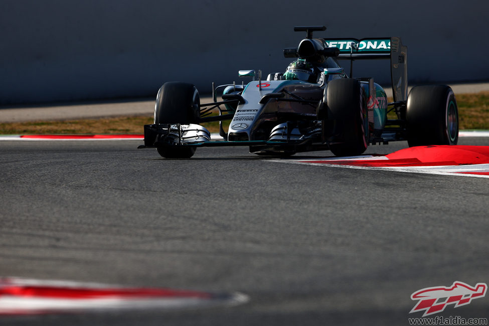 Nico Rosberg acumulando kilometraje