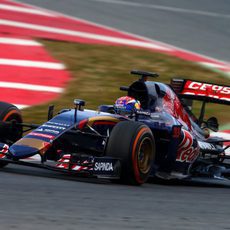 Max Verstappen sigue preparándose para su primer año en la F1