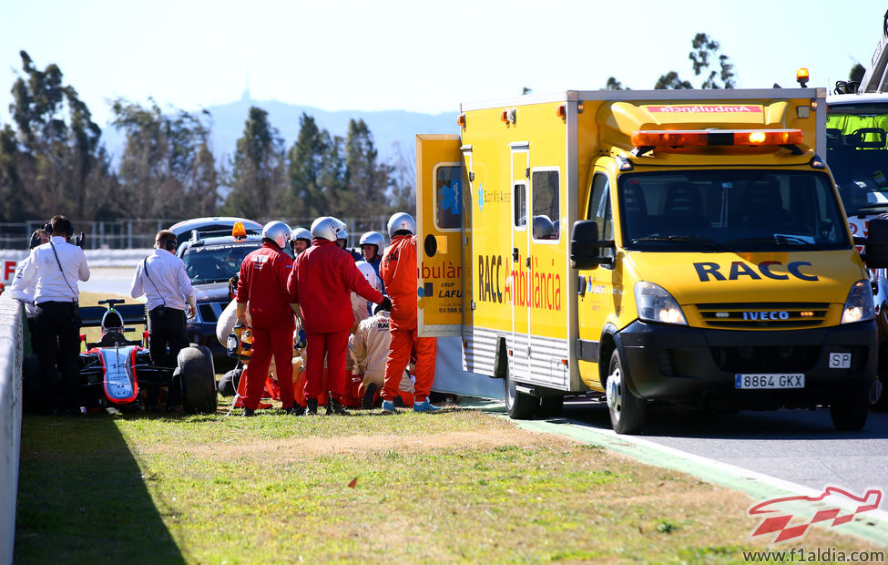 Fernando Alonso sufre un contratiempo con su McLaren