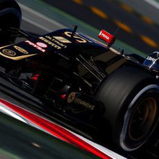 Romain Grosjean marca el ritmo con su Lotus E23