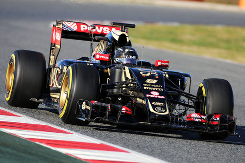 Romain Grosjean supera las 100 vueltas en su último día de test