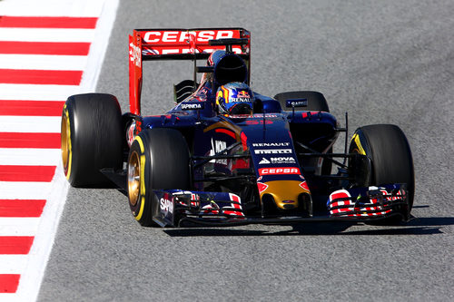 Carlos Sainz rueda con el neumático blando