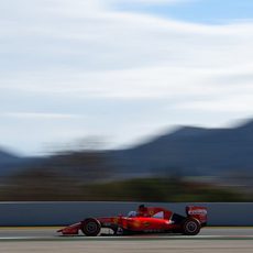 Sebastian Vettel rueda con el neumático duro