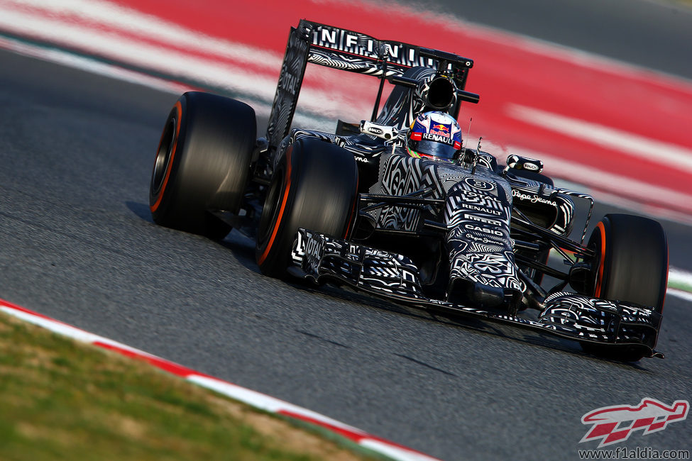 Daniel Ricciardo rueda con el compuesto más duro de la gama de Pirelli