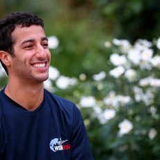 Daniel Ricciardo con su pose habitual