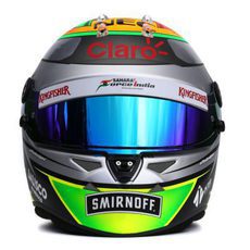 Casco de Sergio Pérez