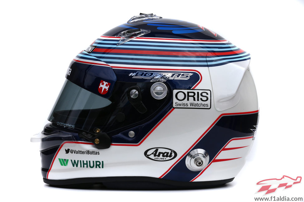 Casco de Valtteri Bottas