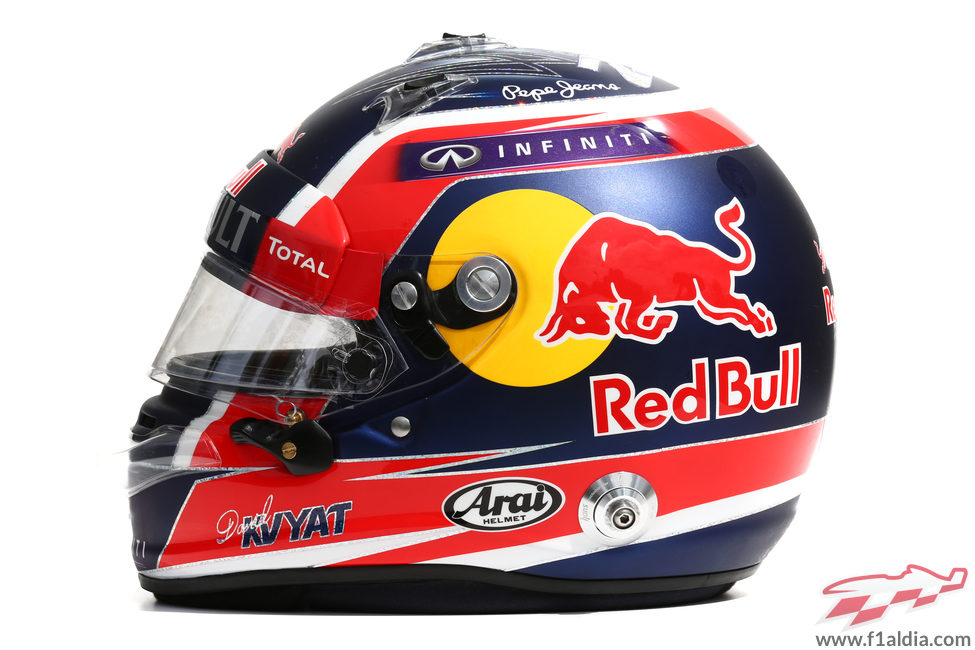 Casco de Daniil Kvyat