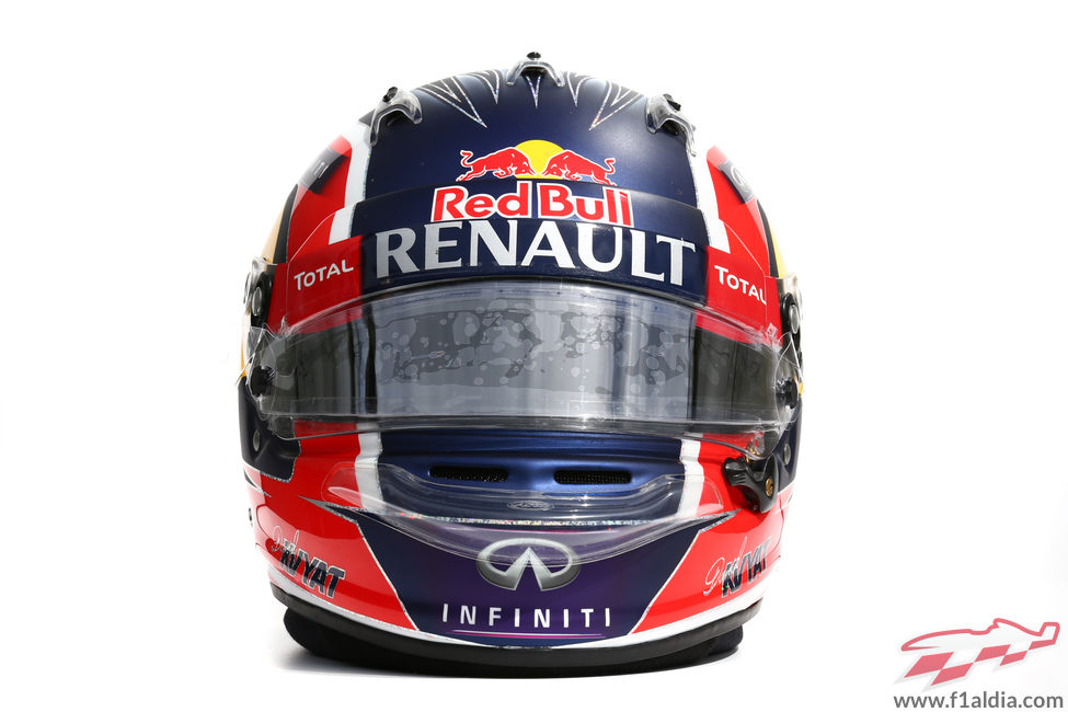 Casco de Daniil Kvyat