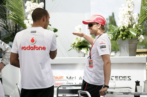 Lewis Hamilton y Heikki Kovalainen