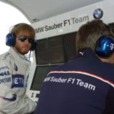 Nick Heidfeld en el muro