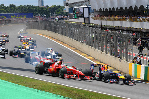 Raikkonen en la primera curva