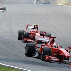 Fisichella por delante de Raikkonen