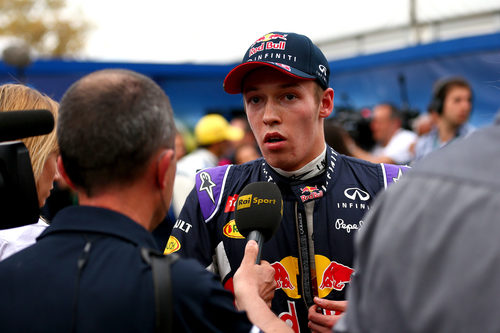 Daniil Kvyat no encontró rendimiento y cayó en la Q2