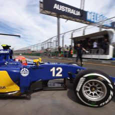 Felipe Nasr sale de boxes para afrontar la segunda ronda clasificatoria