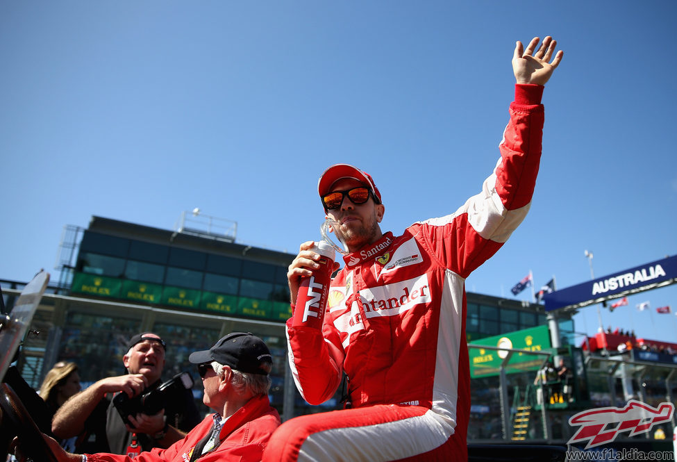 Sebastian Vettel, listo para su primera carrera de rojo