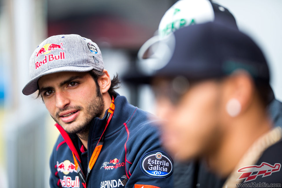 Carlos Sainz saldrá sexto en Australia