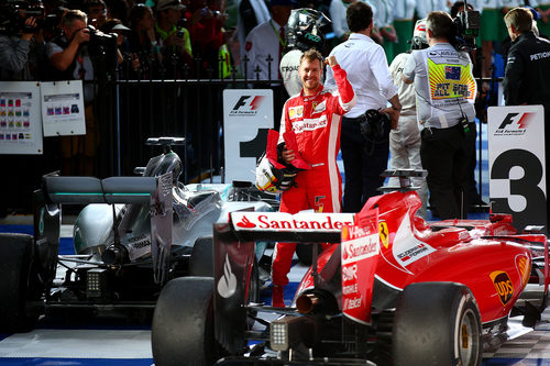 Sebastian Vettel, contento tras acabar tercero en Melbourne