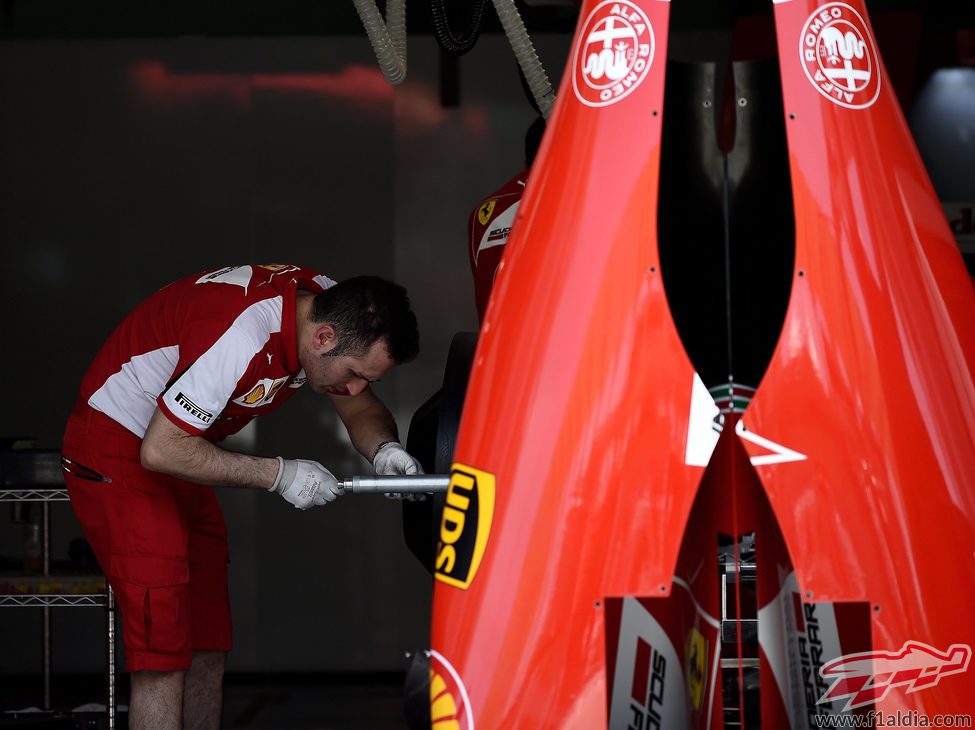 Trabajo en el box de Ferrari