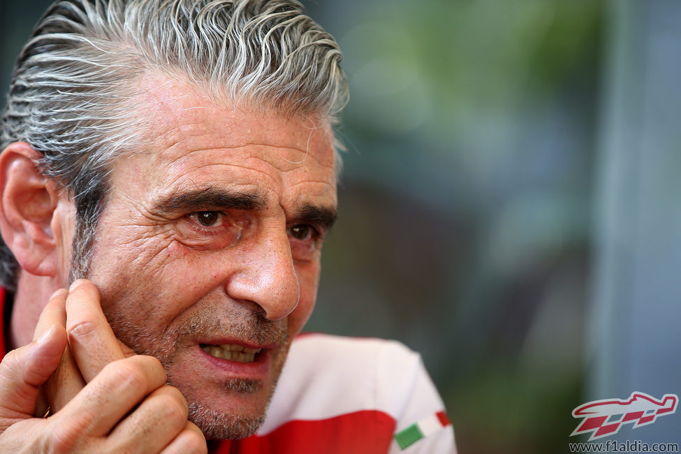 Maurizio Arrivabene en Sepang