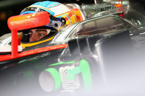 Fernando Alonso preparado para salir a rodar