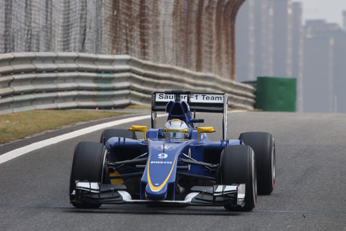 Marcus Ericsson rodando en los libres del GP de China 2015