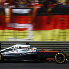 Fernando Alonso saldrá 19º en qel GP de China 2015