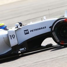 Felipe Massa rueda a buen ritmo con los medios
