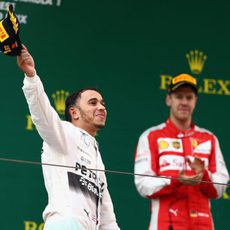 Hamilton, contento tras la carrera en China