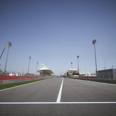 La recta de meta del Circuito de Sakhir