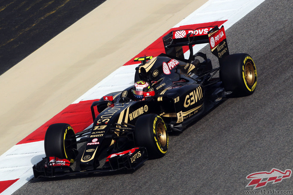 Pastor Maldonado rodando con buen ritmo en la FP3