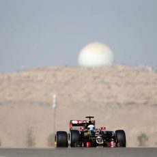 Romain Grosjean se hace con la décima posición de la parrilla de salida