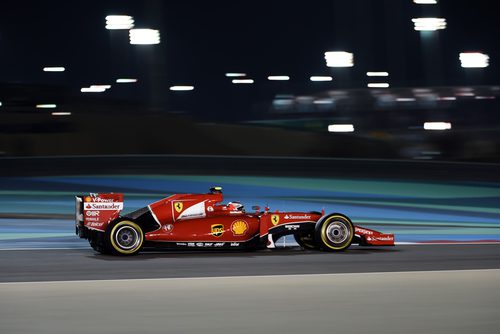 Kimi Räikkönen exprime el neumático blando