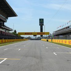 Recta principal del circuito de Montmeló