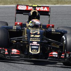 Pastor Maldonado rueda con los 'option'