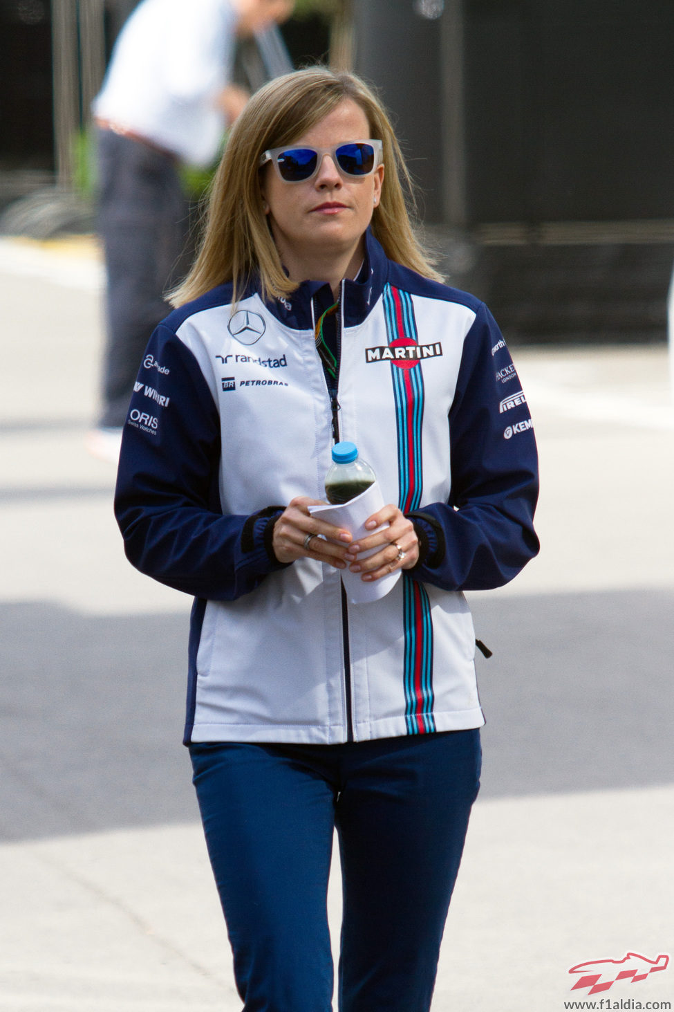 Susie Wolff llega al paddock de Montmeló