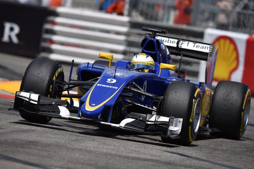 Marcus Ericsson rueda con neumáticos blandos