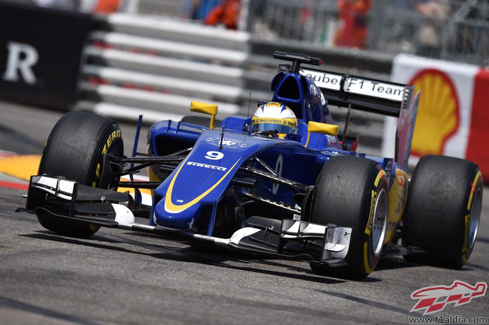 Marcus Ericsson rueda con neumáticos blandos