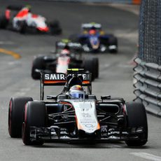 Nico Hülkenberg exprime su VJM08 en el Principado