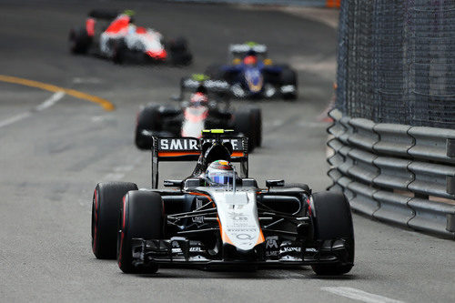 Nico Hülkenberg exprime su VJM08 en el Principado