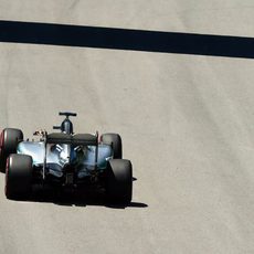 Lewis Hamilton avanza hacia la pole en Canadá