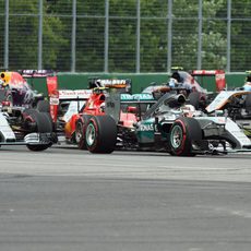 Los Mercedes mantienen las primeras palzas en Montreal