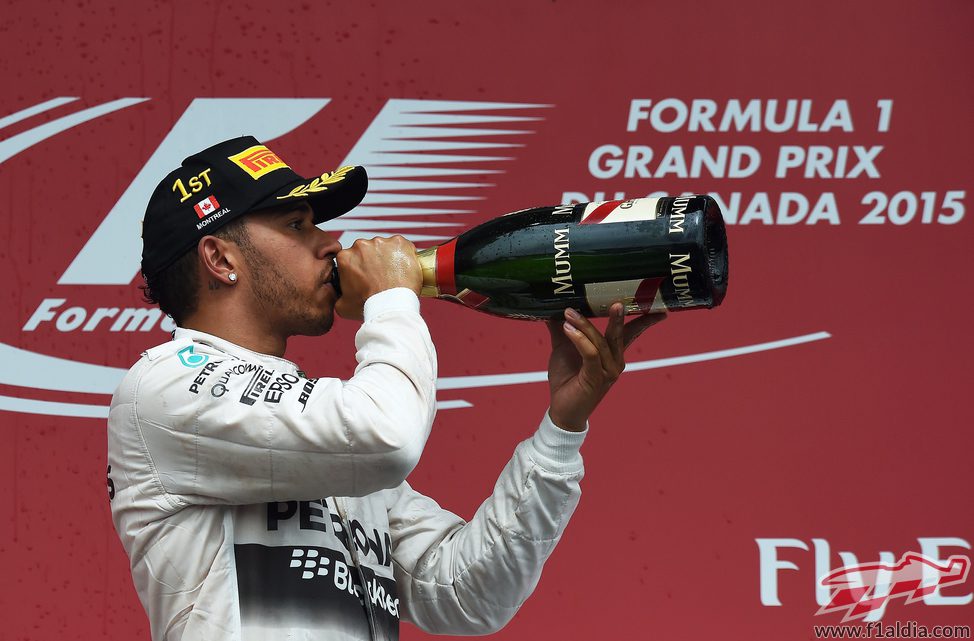 Lewis Hamilton celebra el GP de Canadá 2015