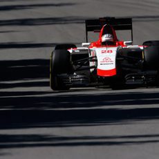 Will Stevens rueda con neumáticos blandos en el trazado canadiense