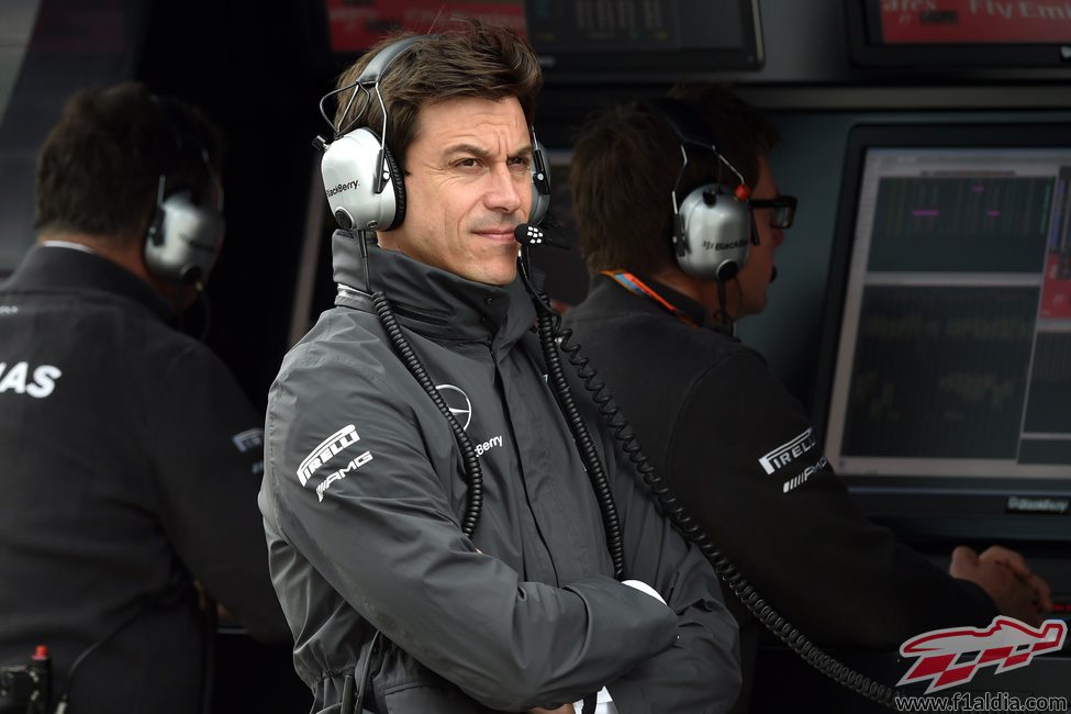 Toto Wolff confía en su equipo en Austria