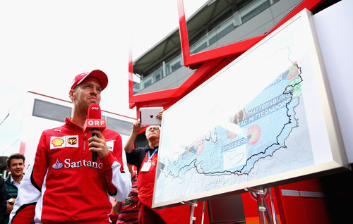 Sebastian Vettel explica el trazado de Austria
