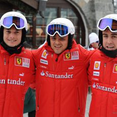 Posan los tres pilotos de la Scuderia