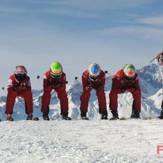 Los pilotos de Ducati y Ferrari esperan la salida