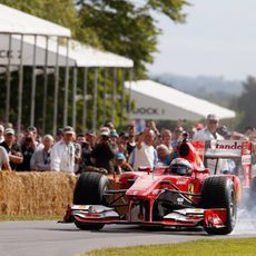 Kimi Räikkönen con el Ferrari F10